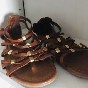 MERONA //GLADIATOR SANDALS!!